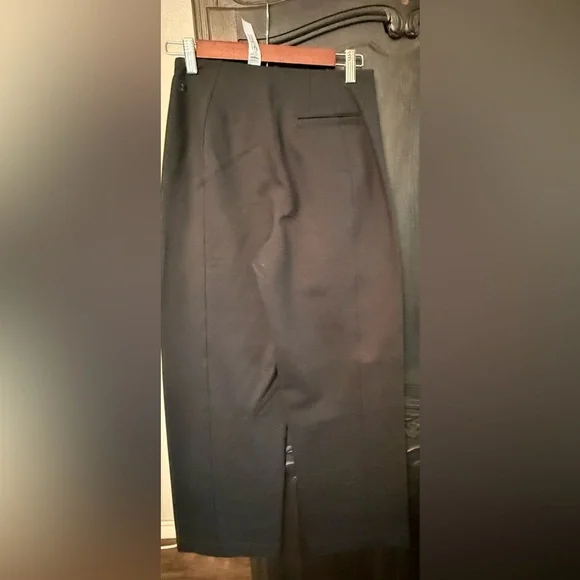 lululemon Stretch Knit Straight-Leg Pull-On Pant SZ Small Blackened Pine NWT - Picture 4 of 5